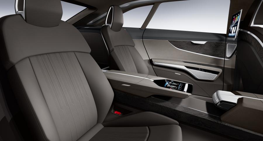 Интерьер Audi Prologue Avant Concept 2015 года  (фото 48 из 49)